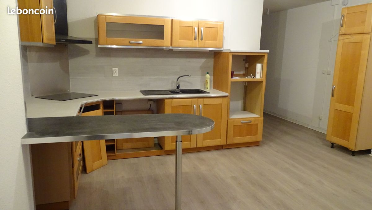 Appartement 3 pièce(s) 56 m²à louer Lons-le-saunier