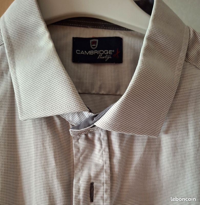 Chemise Homme taille 43/44 XL haut de gamme Vêtements