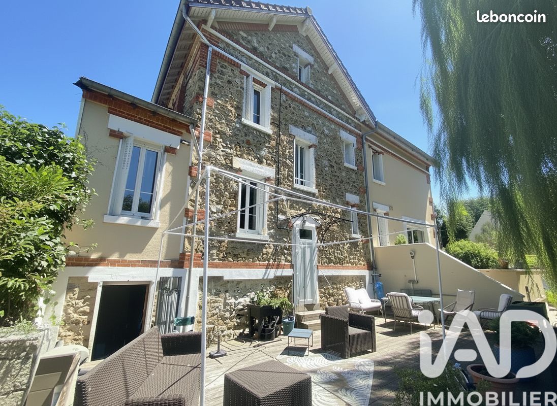 Maison 7 pièces 170 m² · à Écouen · 170 m² · 535 000 €