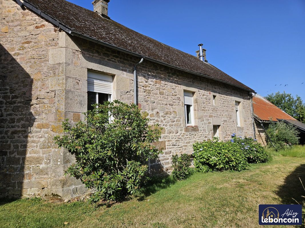 Maison 4 pièces 114 m² · à Peyrelevade · 114 m² · 77 600 €