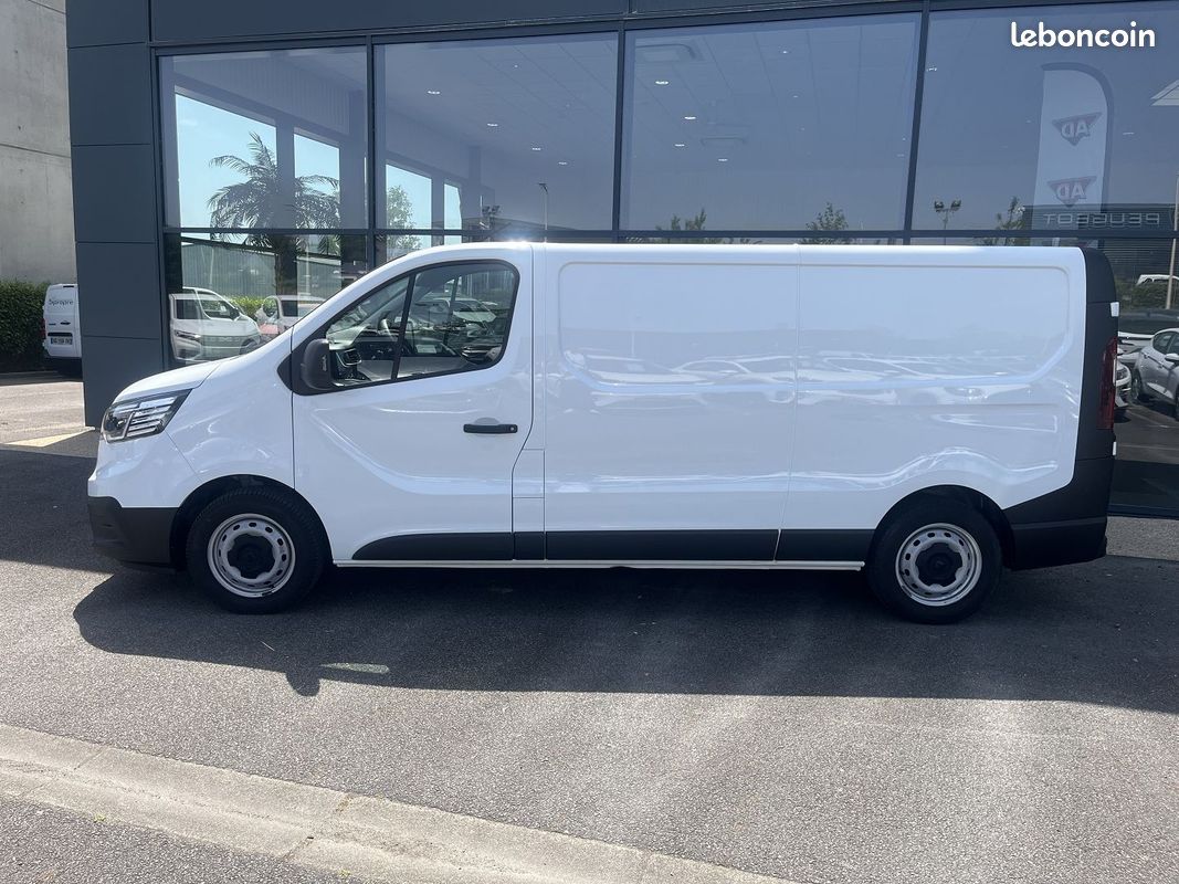 Renault TRAFIC FG L2H1 3T 2.0 DCI 130 CH GRAND CONFORT + OPTIONS (image 2)