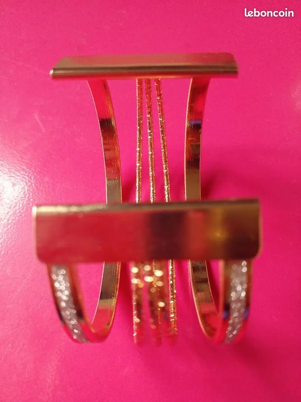 Bracelet Géométrique Creux (image 3)