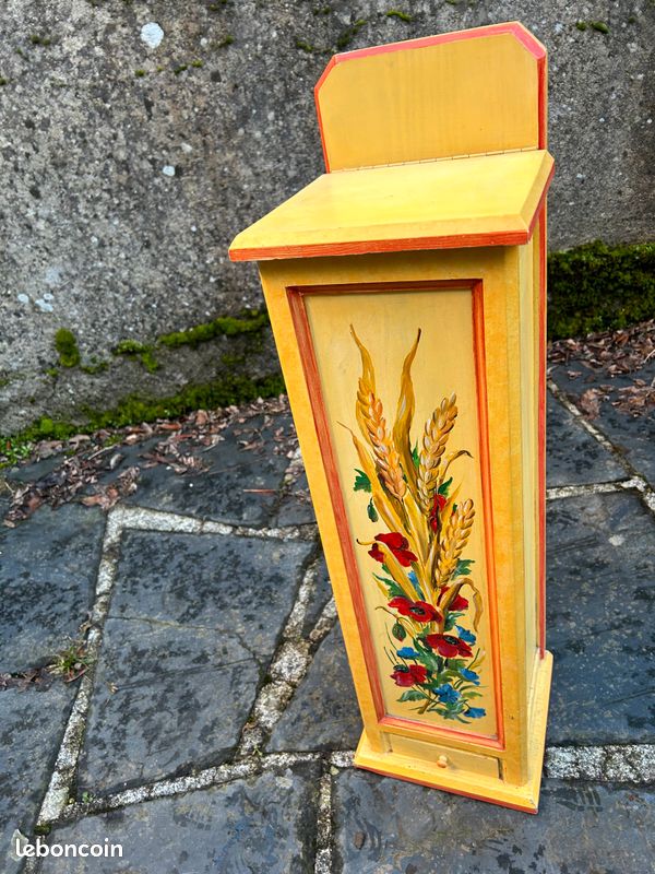 Huche à pain (image 1)