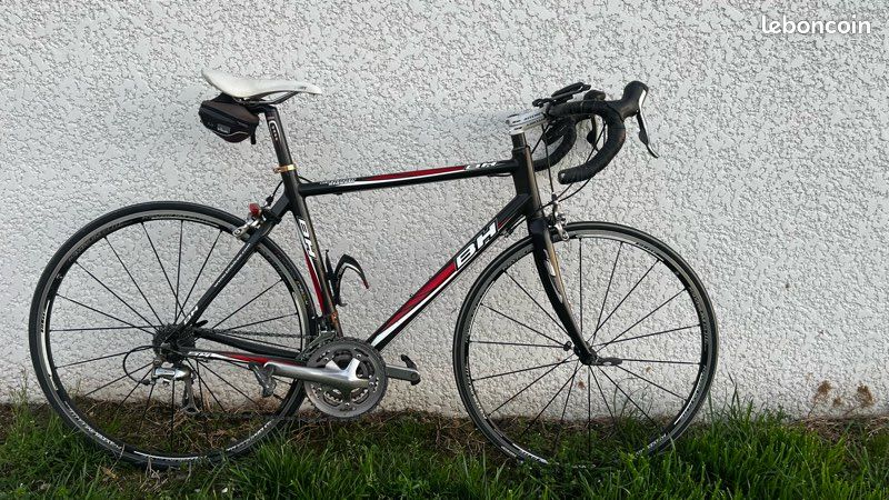 Cadre Vélo Route Carbone - Très Bon état, Prêt Pour Montage