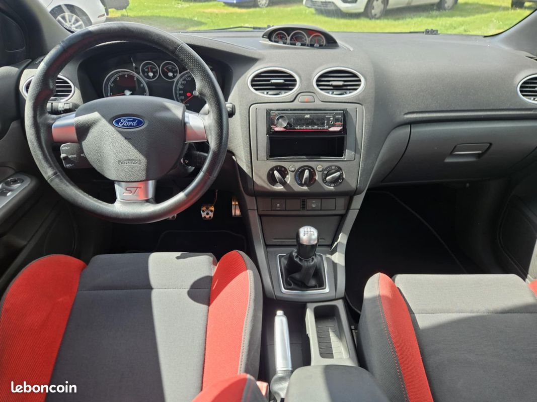 Ford focus st 2.5 225ch (image 3)