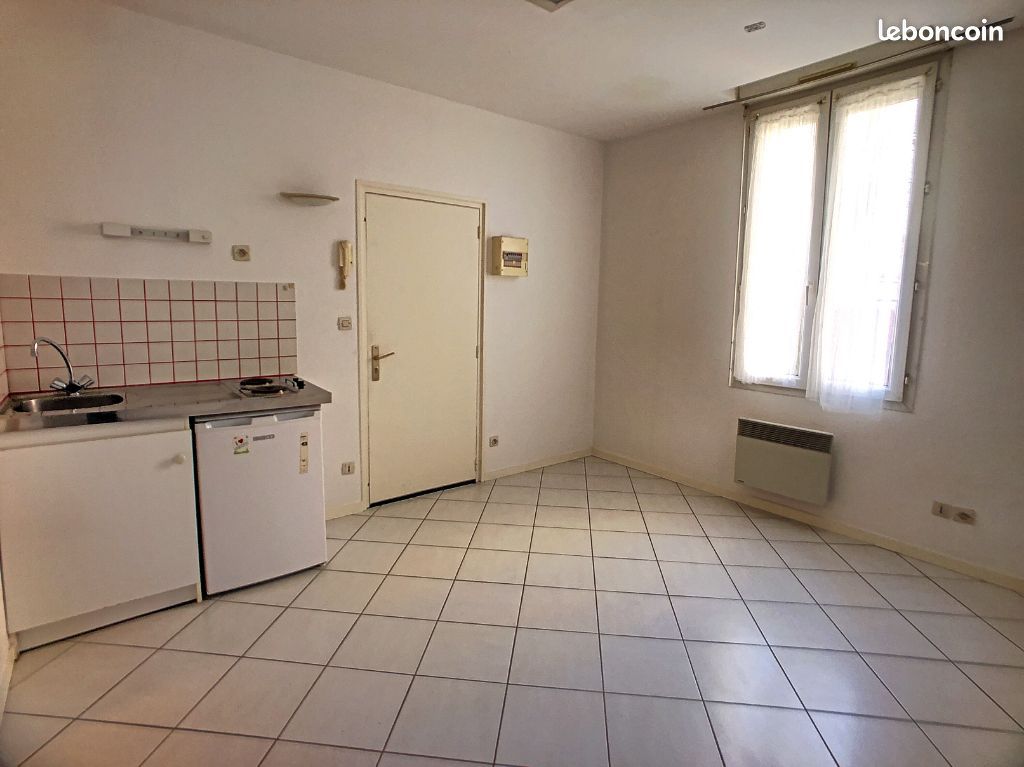Appartement 1 pièce 15 m² · à Tours · 15 m² · 365 €/mois