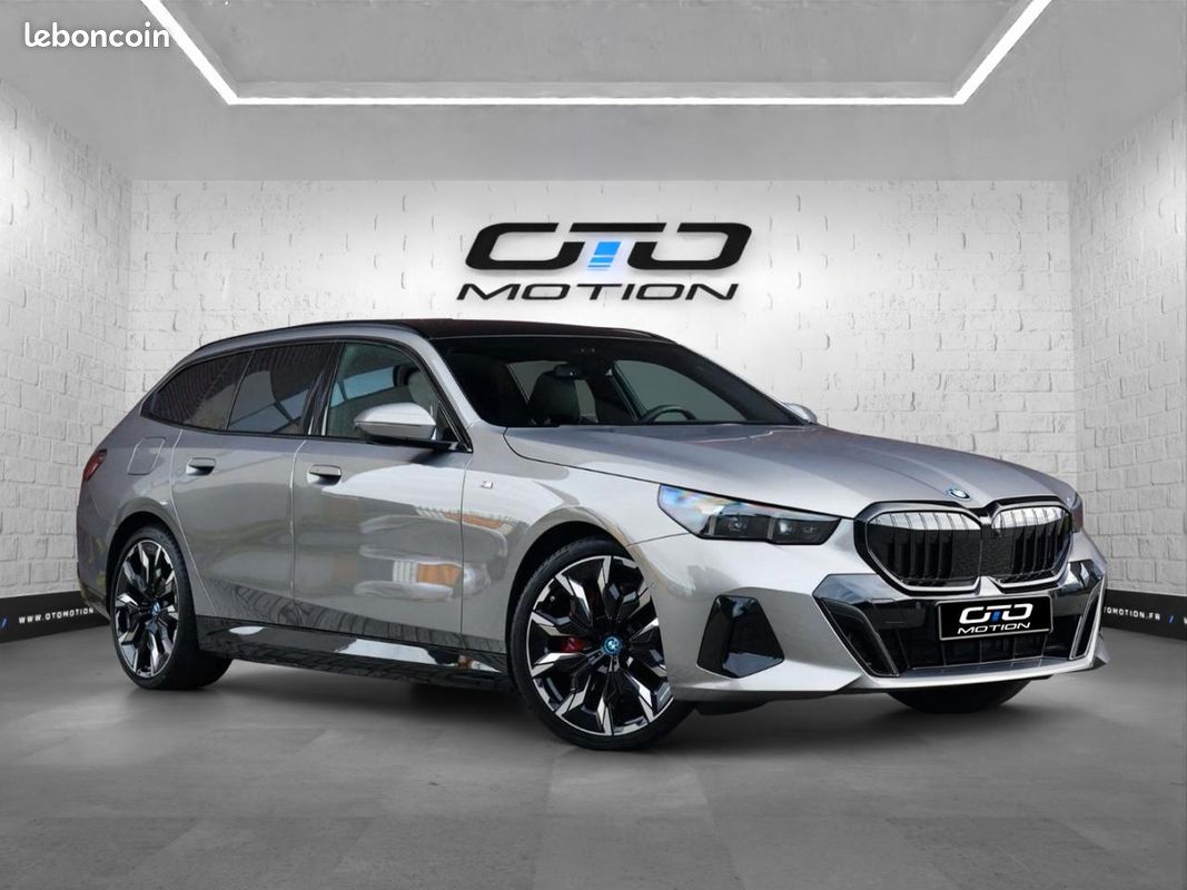 15 SERIE 5 TOURING Touring 550e xDrive PHEV 489 ch BVA8 G61 M Sport (image 2)