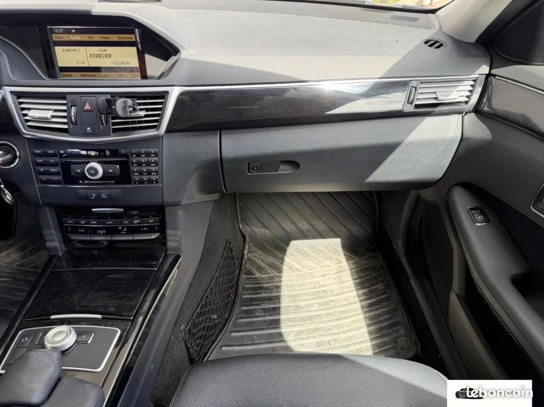Mercedes Classe E 3.0 350 CDI 230 AVANTGARDE EXECUTIVE 7G-TRONIC BVA (image 19)