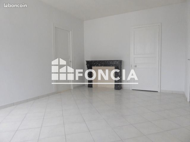 Appartement 3 pièces 65 m² · à Laval · 65 m² · 555 €