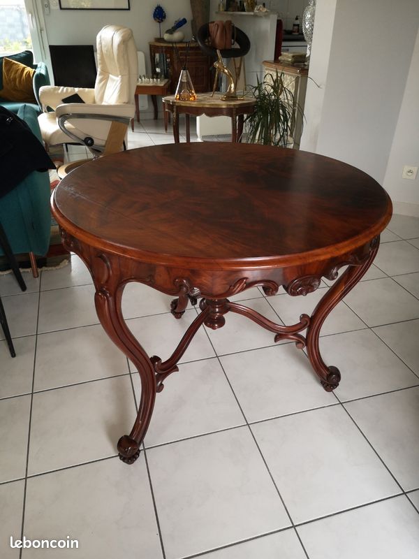 Table ronde bois massif (image 1)