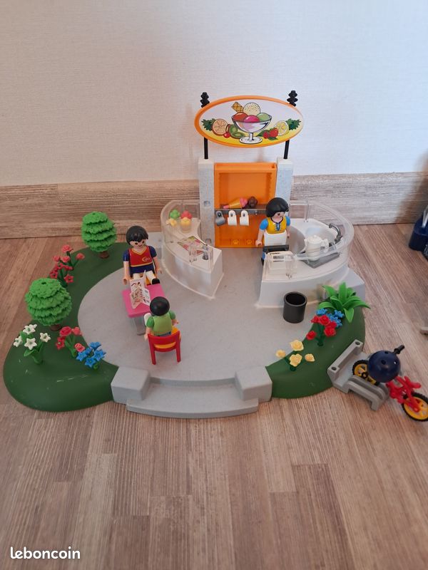 Playmobil lot city life (image 2)