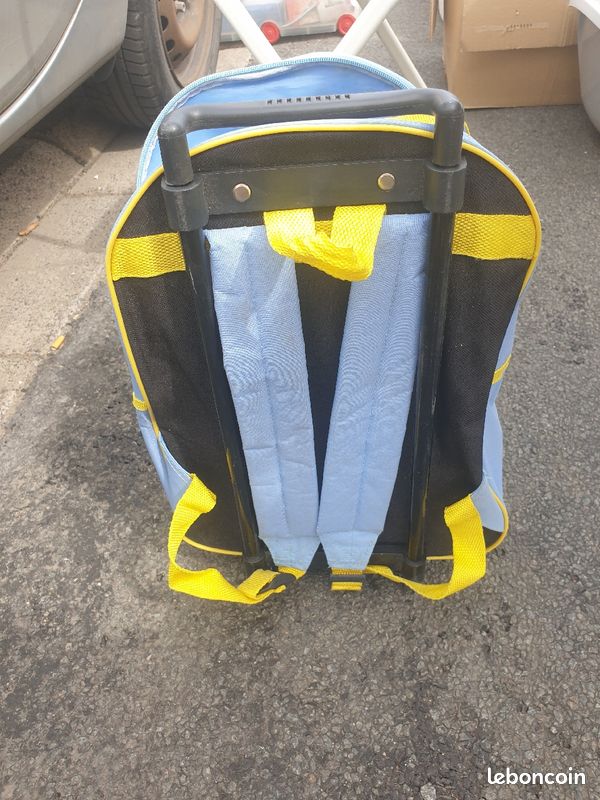 Cartable minion (image 2)