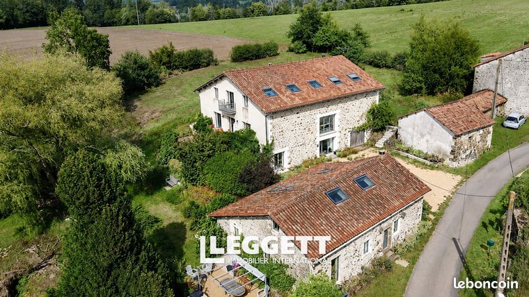 Maison 21 pièces 475 m²