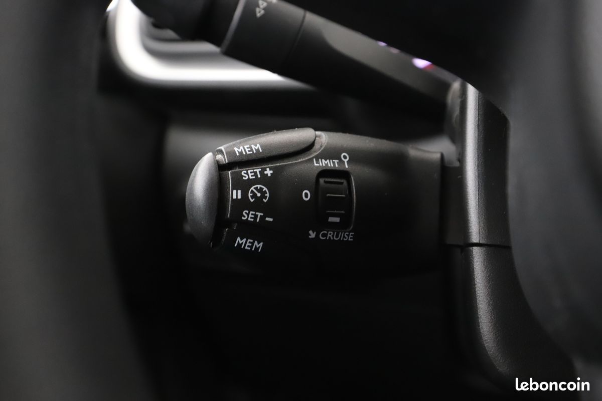 Citroen C3 1.6 Blue-HDi Feel 75 ch (image 20)