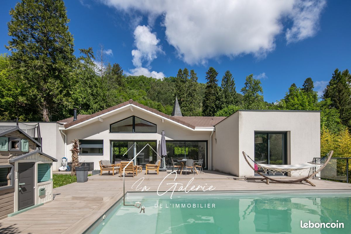 Maison 6 pièces 140 m² · à Vaulnaveys-le-Haut · 140 m² · 705 000 €