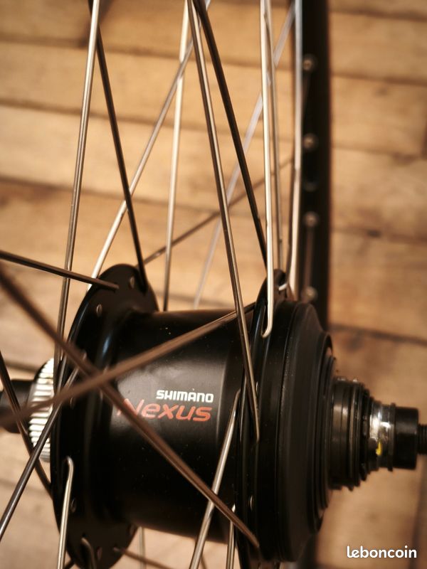 Moyeu à Engrenages Interne Shimano Nexus SG-3C01 - 3 Vitesses, 28 Trous - Neuf