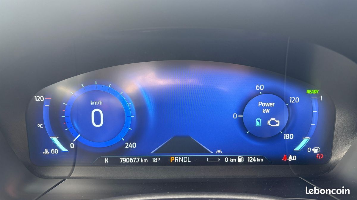 FORD Kuga 2.5 Duratec 225 ch PHEV Powershift ST-Line (image 13)