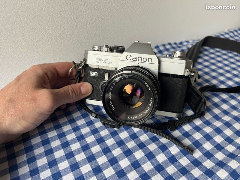 Appareil Photo Argentique Canon FTb QL Avec Objectif FD 50 Mm F/1.8