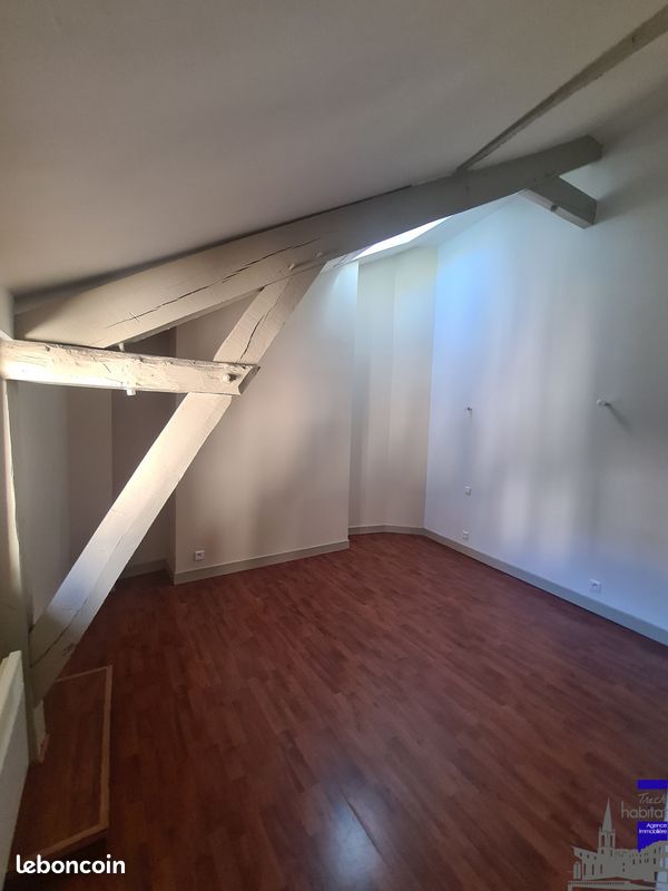 Appartement 3 pièces 78 m² - Tulle 19000 (image principale 3)