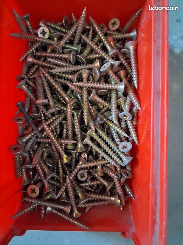 Vis cruciforme de 3 (image 1)