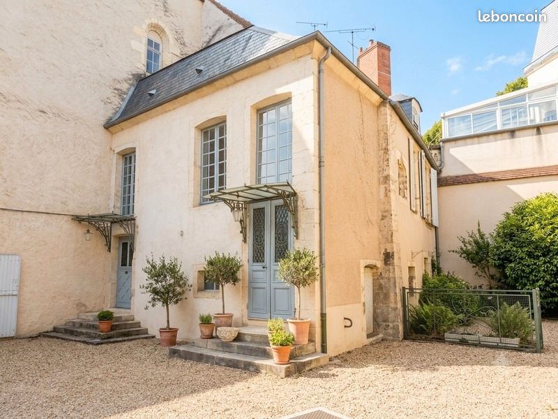 Immeuble 7 pièces 180 m² · à Nevers · 180 m² · 63 000 €