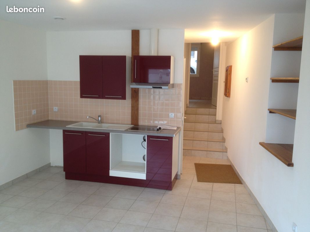 Appartement 2 pièces 35 m² · à Coutouvre · 35 m² · 310 €
