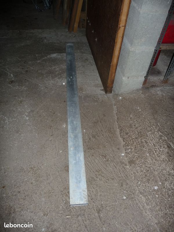 Règle en aluminium (image 1)