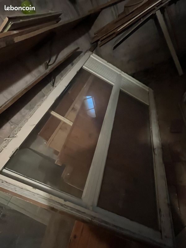 Fenêtre en bois (image 3)
