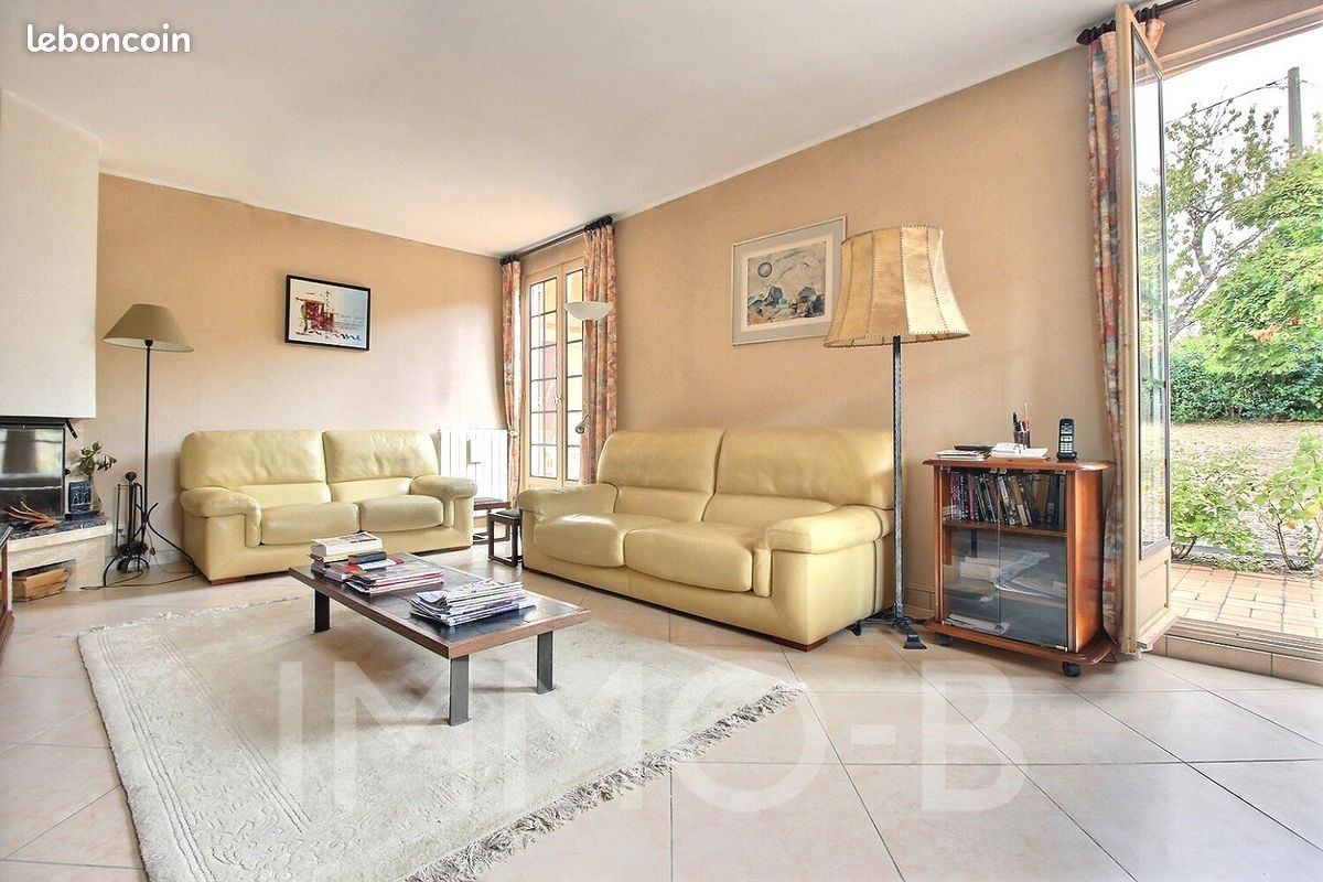 Maison 7 pièces 190 m² · à Auzeville-Tolosane · 190 m² · 439 000 €