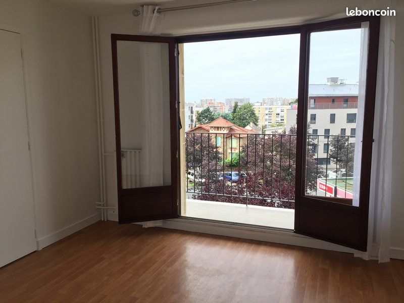 Appartement 1 pièce 25 m² · à Créteil · 25 m² · 725 €/mois