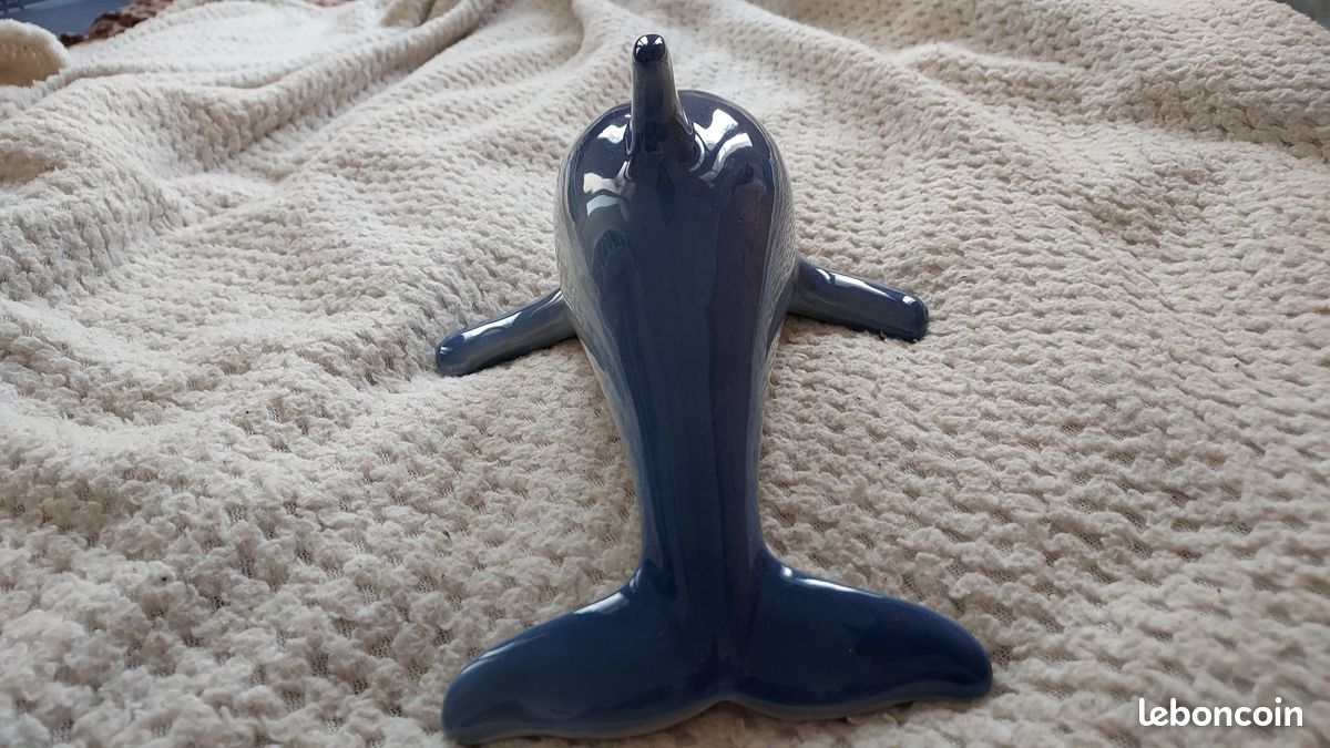 Tirelire dauphin en faïence (jared54) (image 2)
