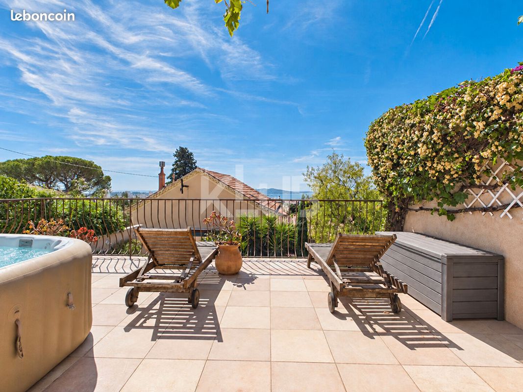 Maison 6 pièces 115 m² · à Toulon · 115 m² · 499 000 €