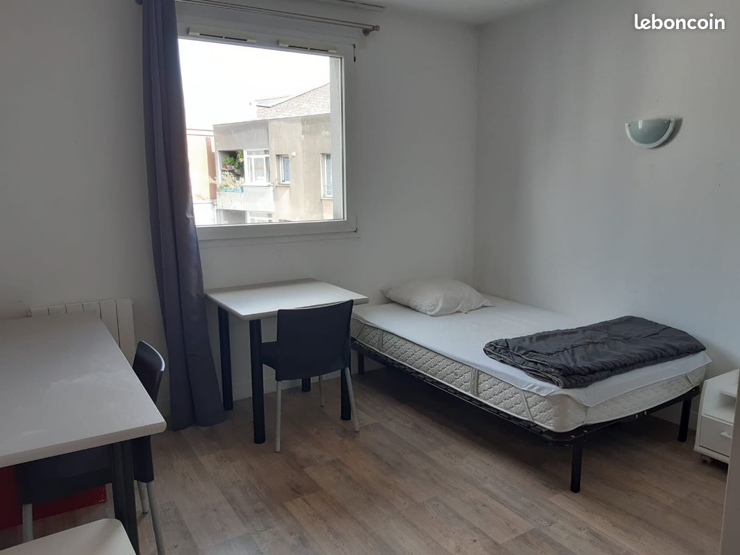 Appartement 1 pièce 17 m² · à Lille · 17 m² · 420 €/mois