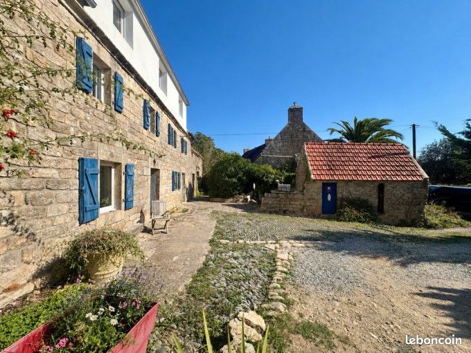 Maison 8 pièces 120 m² · à Plogoff · 120 m² · 415 000 €