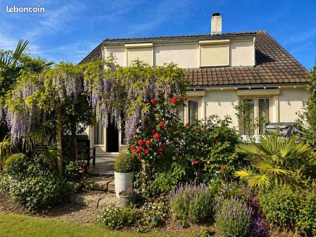Maison 5 pièces 126 m² · à Vert-le-Petit · 126 m² · 354 000 €