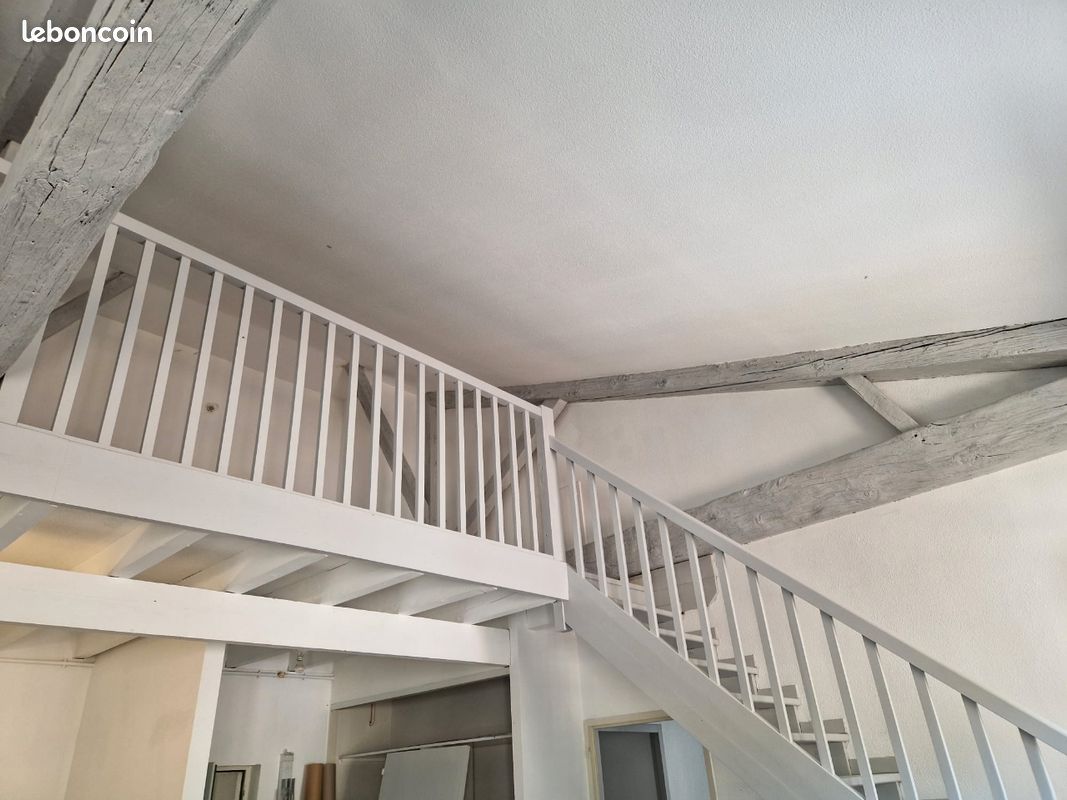 Appartement 4 pièces 115 m² · à Moissac · 115 m² · 800 €