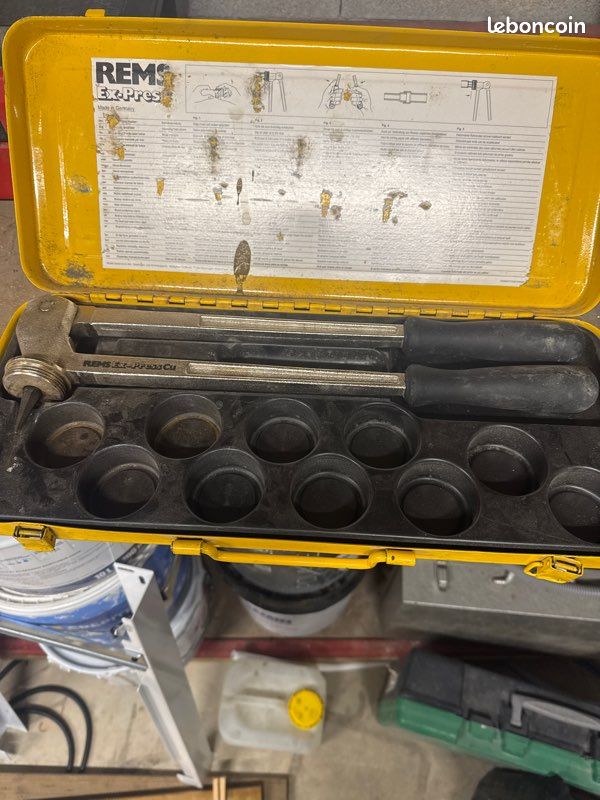 Vends pince à emboîture rems seul (image 1)