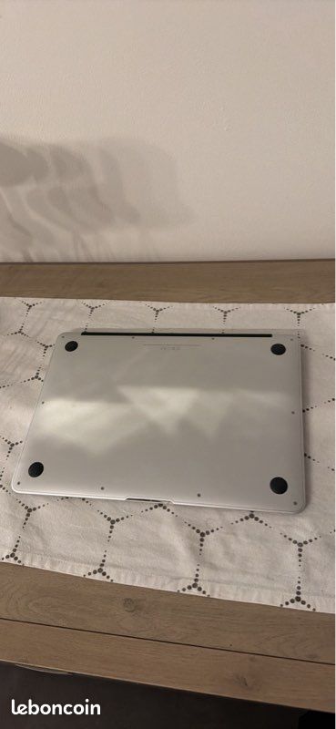 Mcbook air 2017 (image 3)