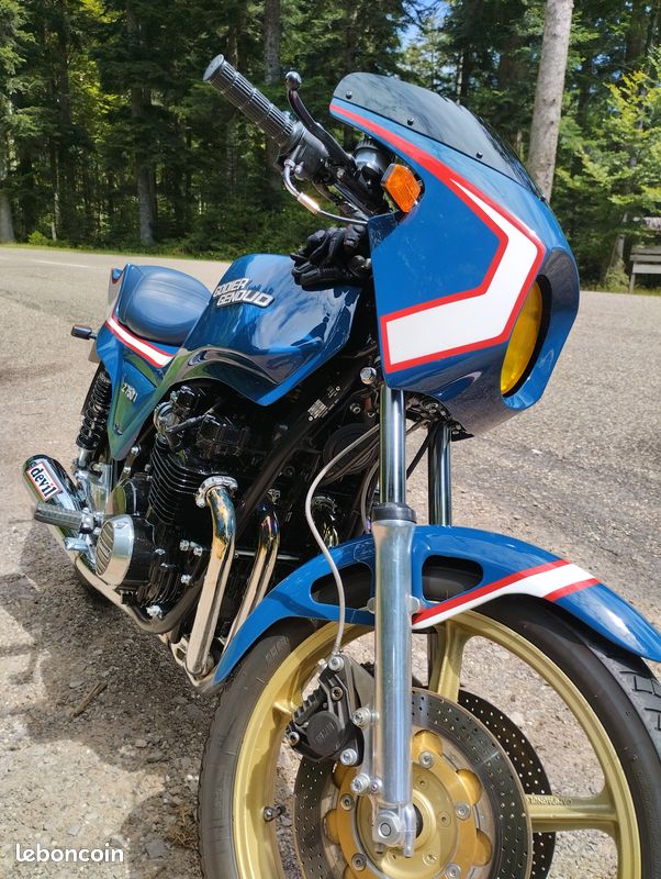 Moto Godier Genoud collection (image 1)