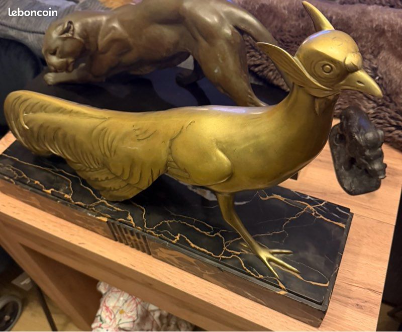 Sculpture Animalière En Bronze Art Déco Années 1930 - Signée, Pièce D'art Décoratif