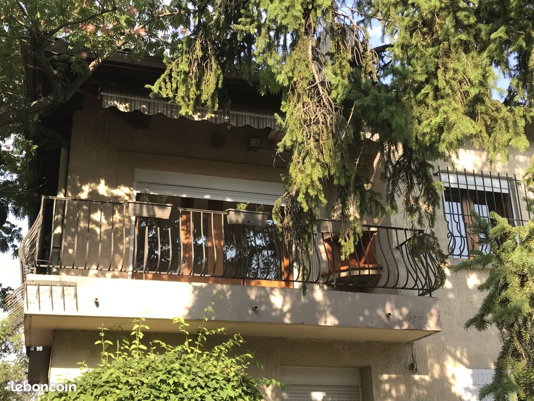 Appartement 3 pièces 75 m² · à Avignon · 75 m² · 780 €