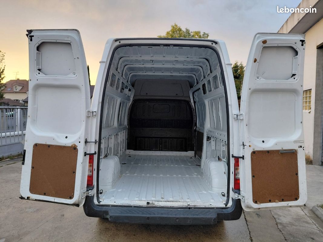 Ford transit (image 5)