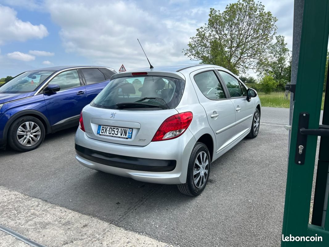 Peugeot 207 1.4l hdi 68cv (image 2)