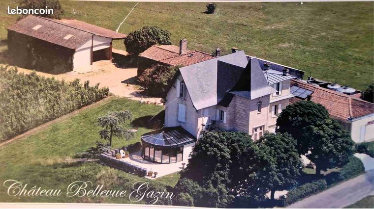 Chateau 10 pièces 288 m²