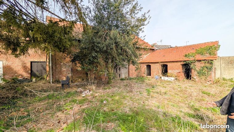 Maison 1 pièce 110 m²