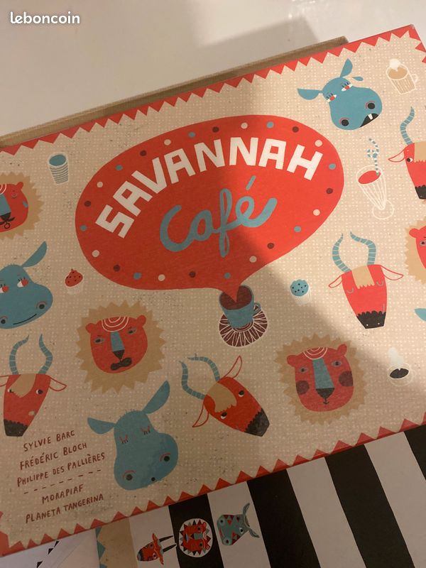 Savannah cafe (image 1)