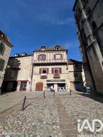 Immeuble 300 m² Beaulieu-sur-Dordogne