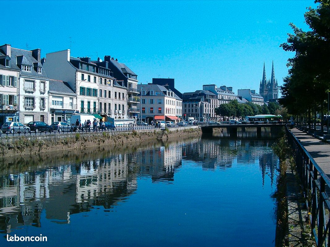 Local commercial 7 pièces 385 m² · à Quimper · 385 m² · 428 800 €