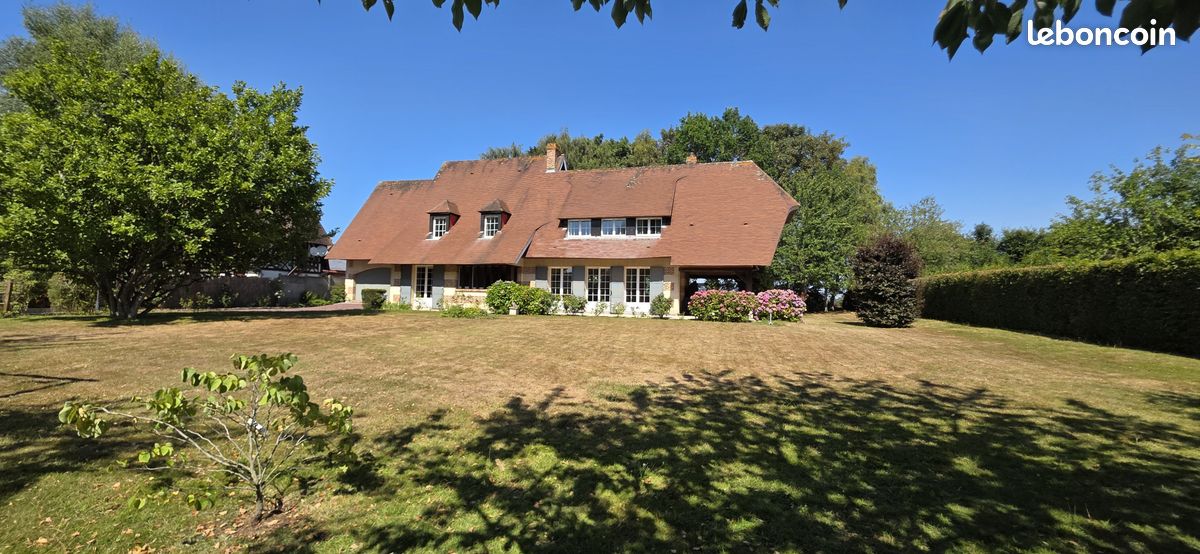 Maison 9 pièces 228 m² · à Martin-Église · 228 m² · 670 000 €