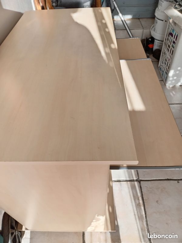 Bureau (image 3)